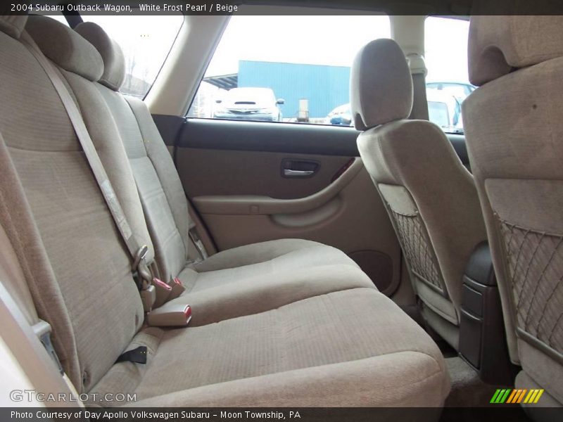 White Frost Pearl / Beige 2004 Subaru Outback Wagon