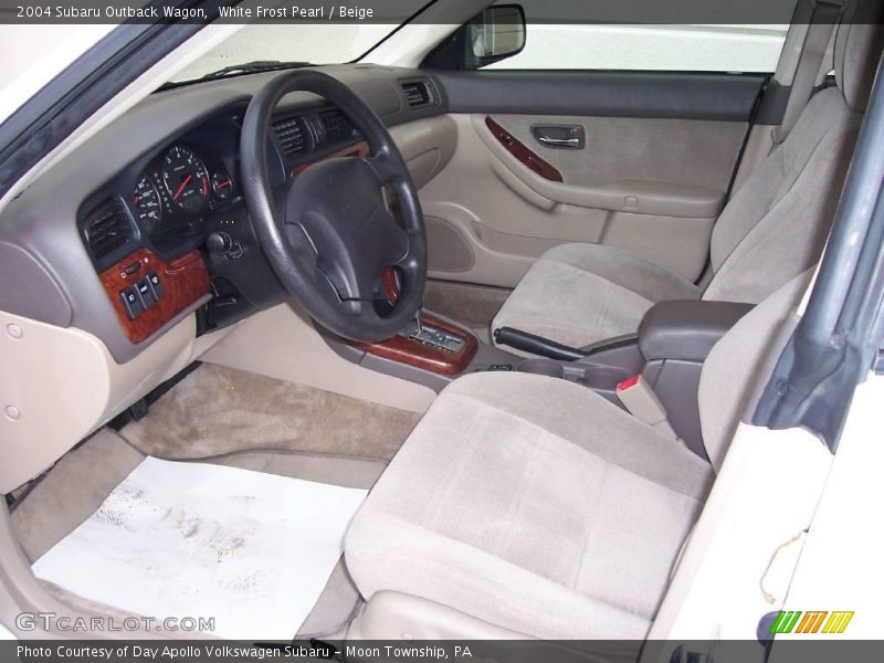 White Frost Pearl / Beige 2004 Subaru Outback Wagon