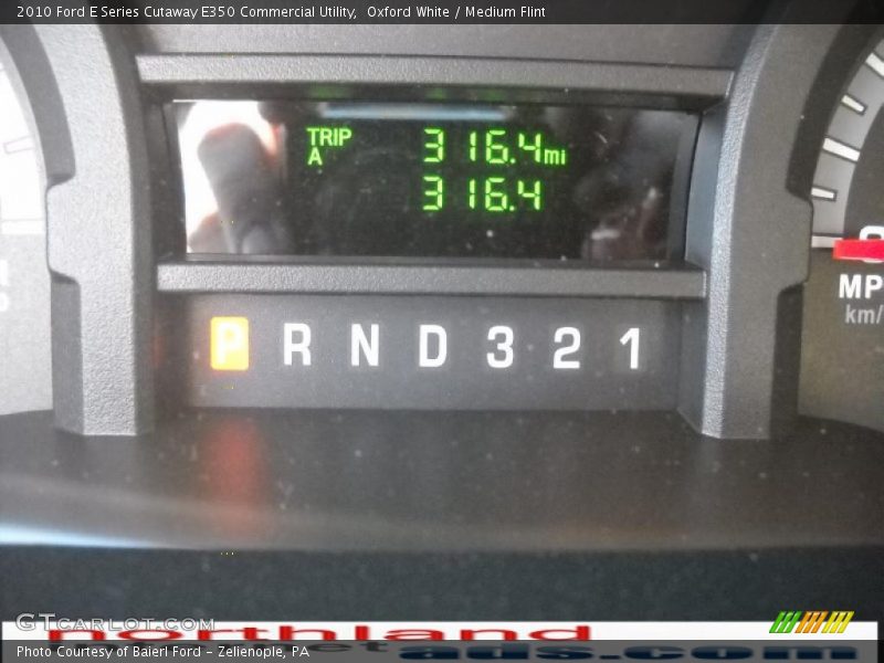 Oxford White / Medium Flint 2010 Ford E Series Cutaway E350 Commercial Utility