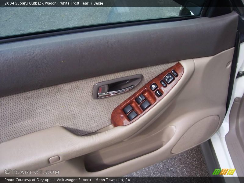 White Frost Pearl / Beige 2004 Subaru Outback Wagon