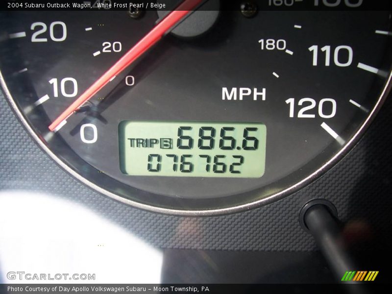 White Frost Pearl / Beige 2004 Subaru Outback Wagon
