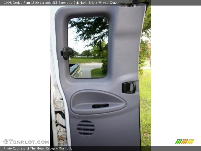 Bright White / Gray 1998 Dodge Ram 1500 Laramie SLT Extended Cab 4x4