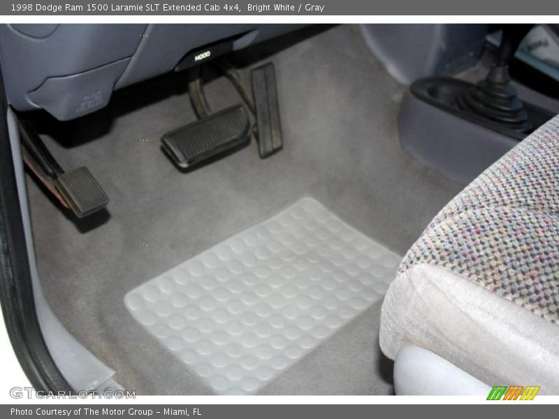 Bright White / Gray 1998 Dodge Ram 1500 Laramie SLT Extended Cab 4x4