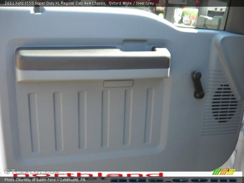 Oxford White / Steel Grey 2011 Ford F550 Super Duty XL Regular Cab 4x4 Chassis