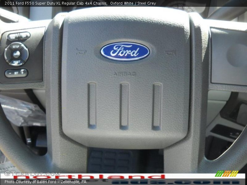 Oxford White / Steel Grey 2011 Ford F550 Super Duty XL Regular Cab 4x4 Chassis