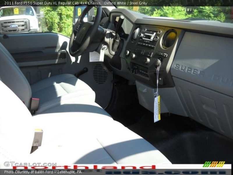 Oxford White / Steel Grey 2011 Ford F550 Super Duty XL Regular Cab 4x4 Chassis