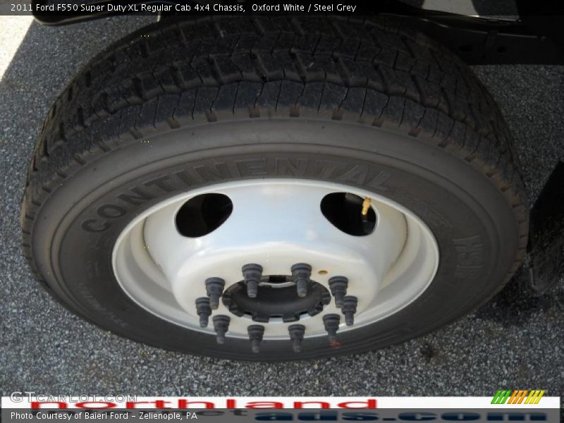 Oxford White / Steel Grey 2011 Ford F550 Super Duty XL Regular Cab 4x4 Chassis