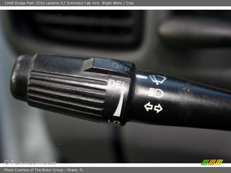 Bright White / Gray 1998 Dodge Ram 1500 Laramie SLT Extended Cab 4x4