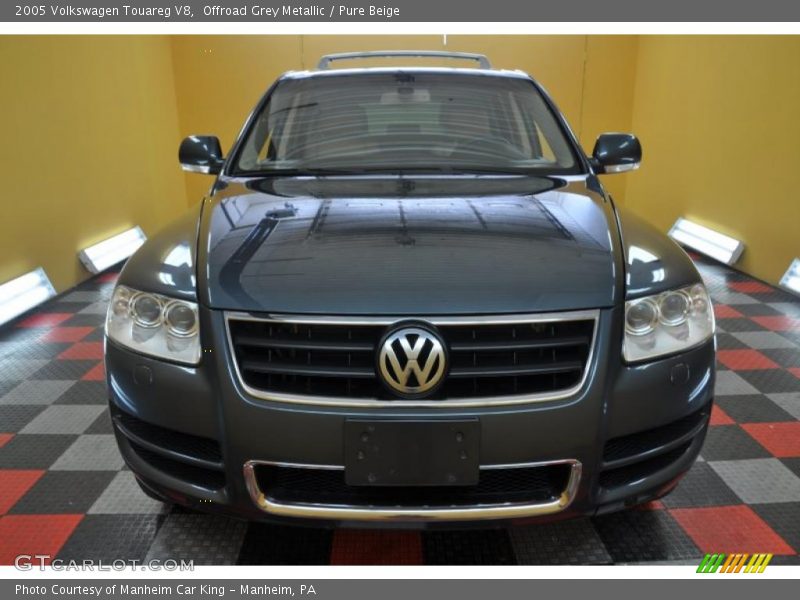 Offroad Grey Metallic / Pure Beige 2005 Volkswagen Touareg V8