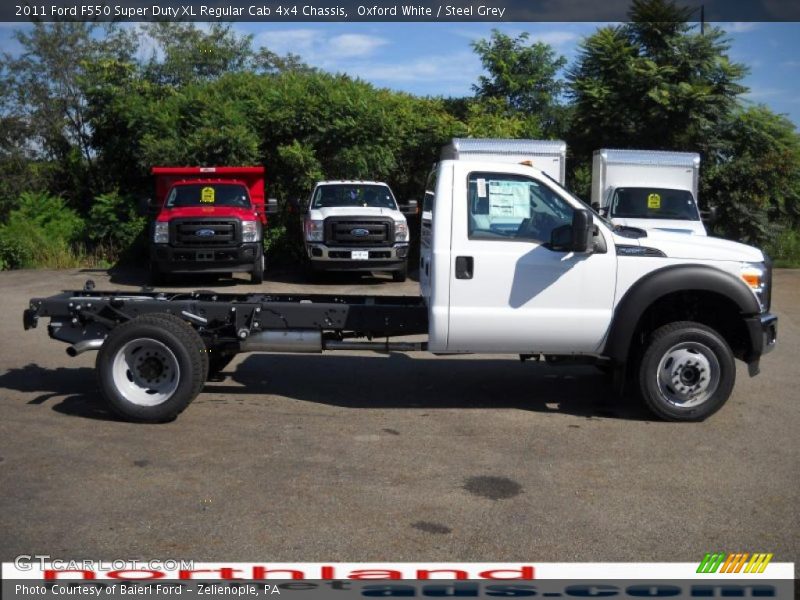 Oxford White / Steel Grey 2011 Ford F550 Super Duty XL Regular Cab 4x4 Chassis