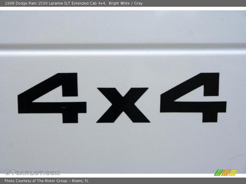 Bright White / Gray 1998 Dodge Ram 1500 Laramie SLT Extended Cab 4x4