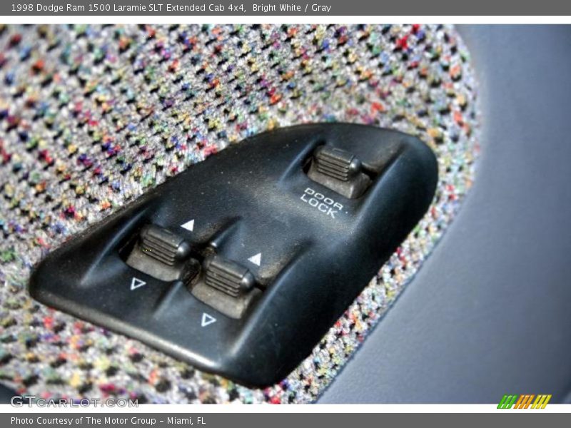 Bright White / Gray 1998 Dodge Ram 1500 Laramie SLT Extended Cab 4x4