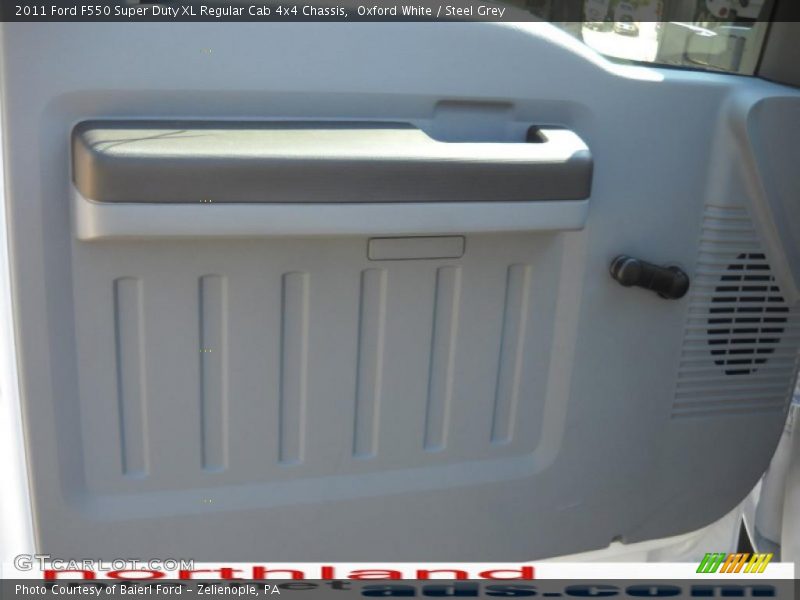 Oxford White / Steel Grey 2011 Ford F550 Super Duty XL Regular Cab 4x4 Chassis