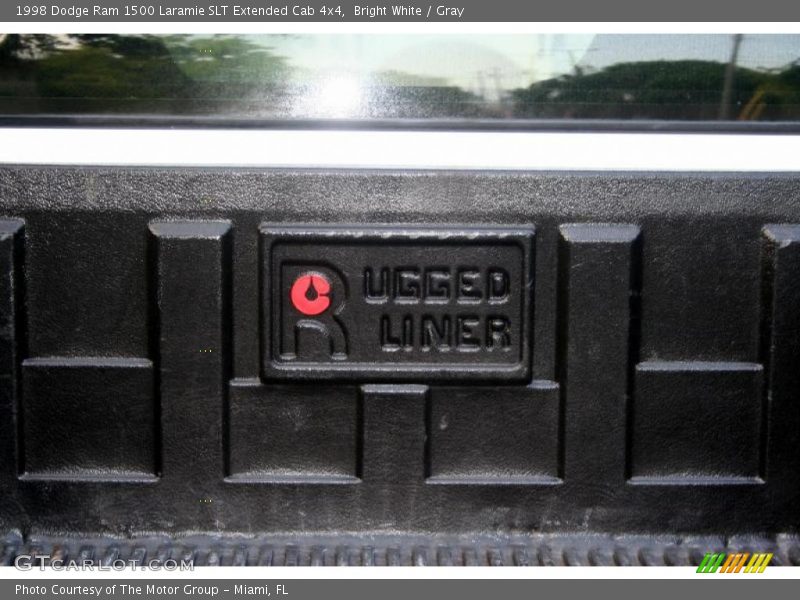 Bright White / Gray 1998 Dodge Ram 1500 Laramie SLT Extended Cab 4x4