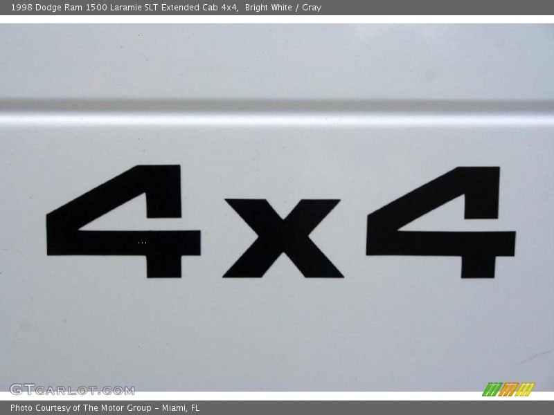 Bright White / Gray 1998 Dodge Ram 1500 Laramie SLT Extended Cab 4x4