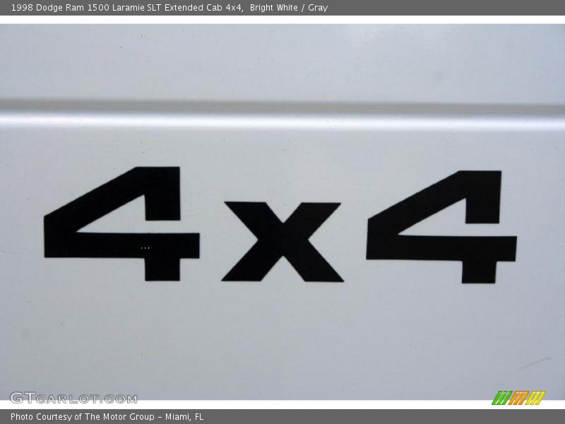 Bright White / Gray 1998 Dodge Ram 1500 Laramie SLT Extended Cab 4x4