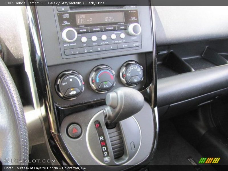 Galaxy Gray Metallic / Black/Tribal 2007 Honda Element SC