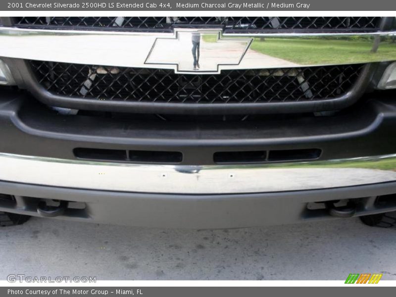Medium Charcoal Gray Metallic / Medium Gray 2001 Chevrolet Silverado 2500HD LS Extended Cab 4x4