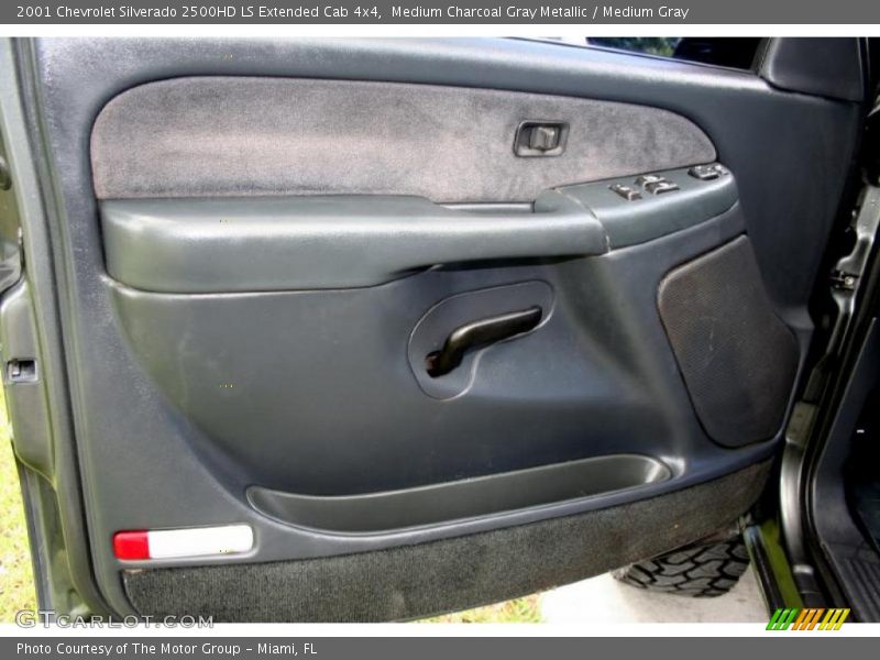 Medium Charcoal Gray Metallic / Medium Gray 2001 Chevrolet Silverado 2500HD LS Extended Cab 4x4