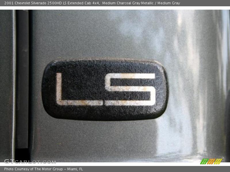 Medium Charcoal Gray Metallic / Medium Gray 2001 Chevrolet Silverado 2500HD LS Extended Cab 4x4