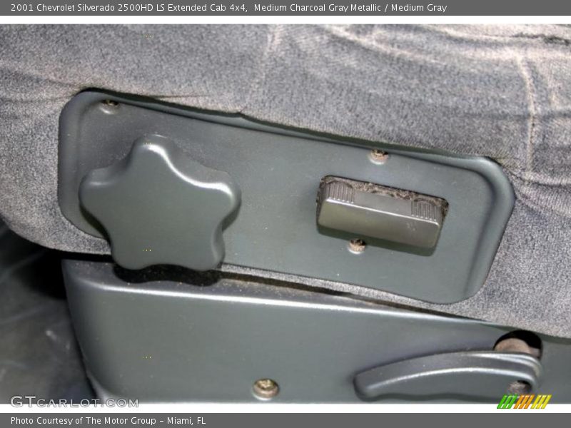 Medium Charcoal Gray Metallic / Medium Gray 2001 Chevrolet Silverado 2500HD LS Extended Cab 4x4
