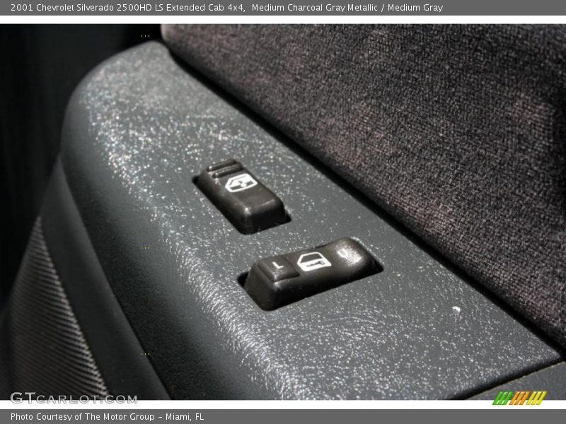 Medium Charcoal Gray Metallic / Medium Gray 2001 Chevrolet Silverado 2500HD LS Extended Cab 4x4