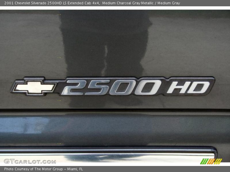 Medium Charcoal Gray Metallic / Medium Gray 2001 Chevrolet Silverado 2500HD LS Extended Cab 4x4
