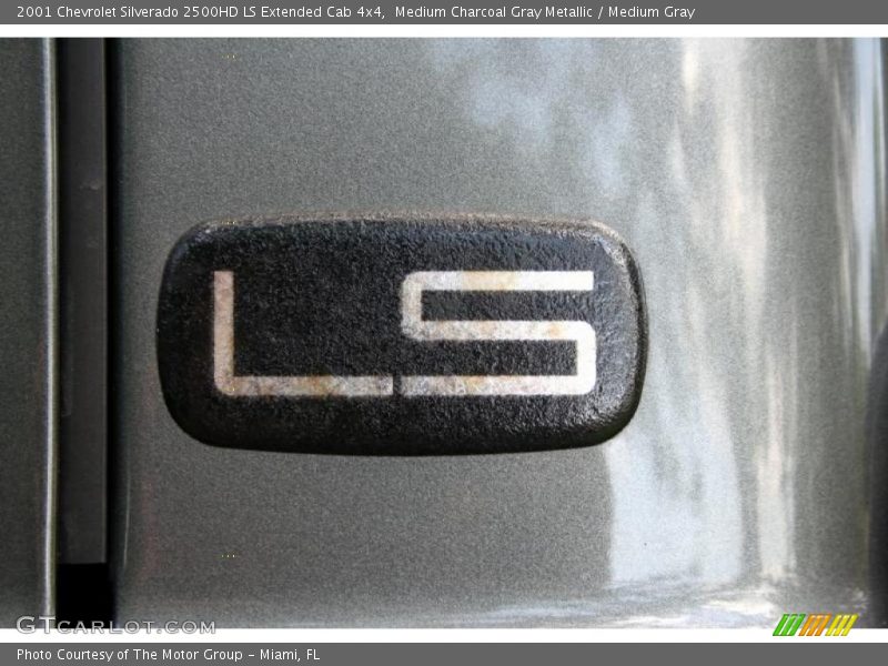 Medium Charcoal Gray Metallic / Medium Gray 2001 Chevrolet Silverado 2500HD LS Extended Cab 4x4