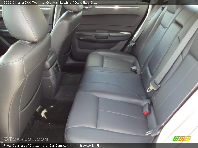 Cool Vanilla White / Dark Slate Gray 2009 Chrysler 300 Touring