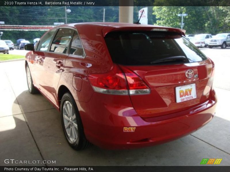 Barcelona Red Metallic / Ivory 2010 Toyota Venza I4