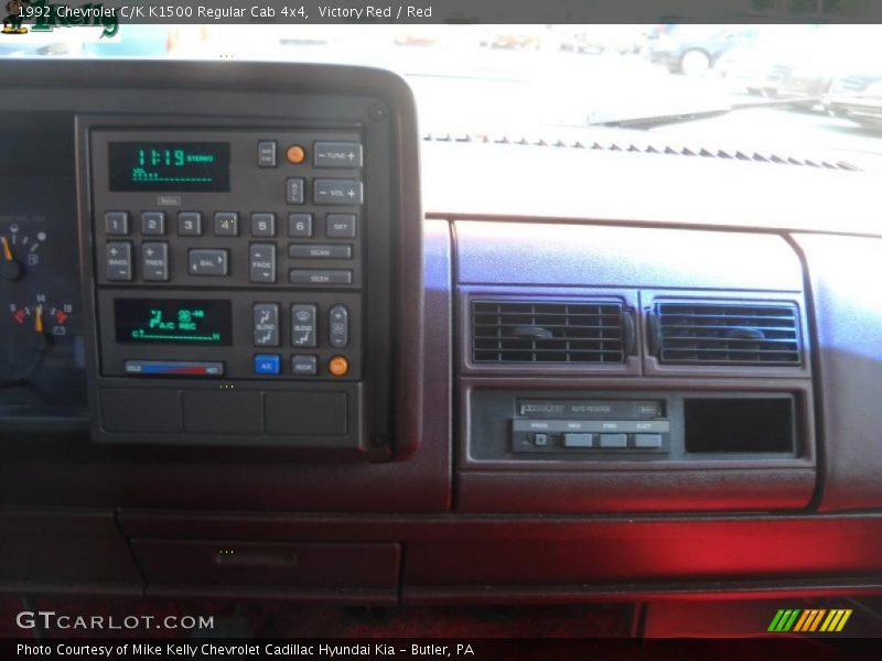 Victory Red / Red 1992 Chevrolet C/K K1500 Regular Cab 4x4