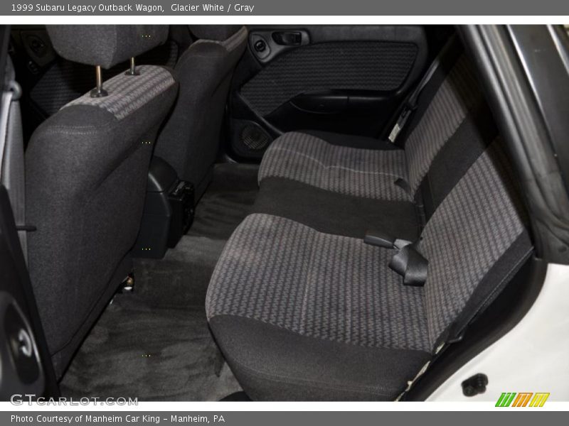 Glacier White / Gray 1999 Subaru Legacy Outback Wagon