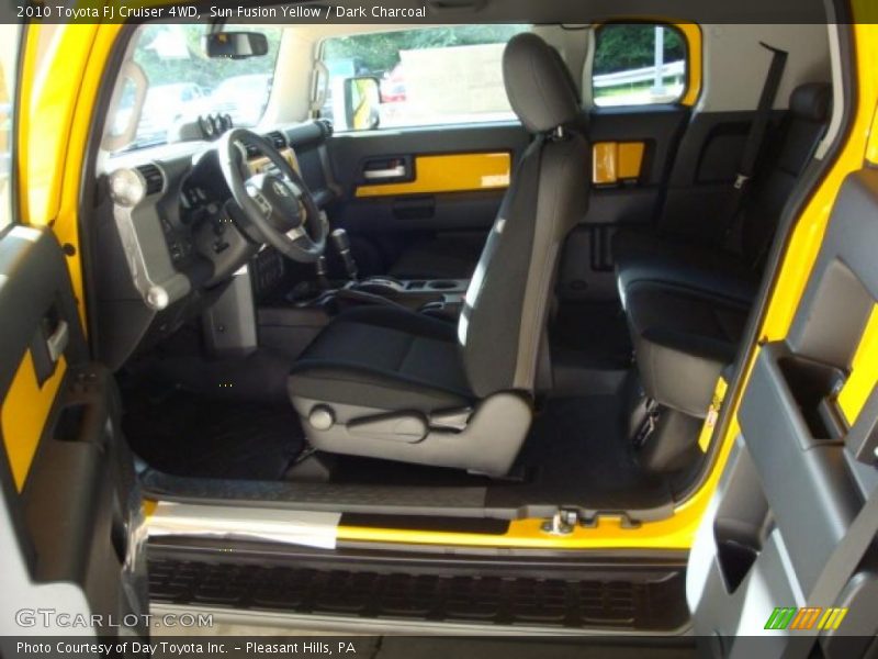 Sun Fusion Yellow / Dark Charcoal 2010 Toyota FJ Cruiser 4WD