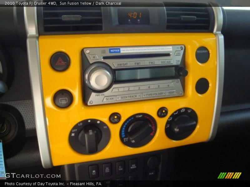Sun Fusion Yellow / Dark Charcoal 2010 Toyota FJ Cruiser 4WD