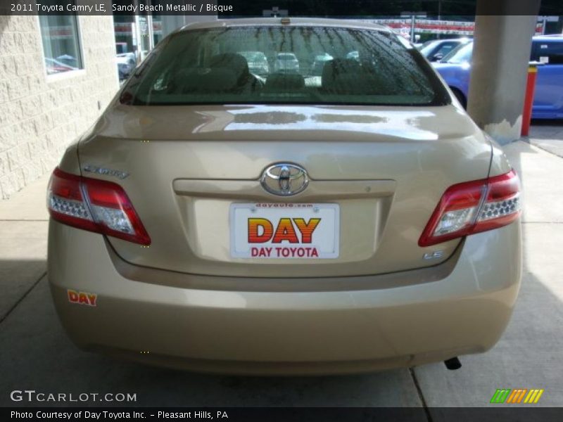 Sandy Beach Metallic / Bisque 2011 Toyota Camry LE