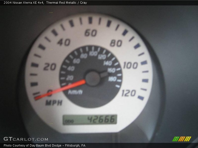 Thermal Red Metallic / Gray 2004 Nissan Xterra XE 4x4