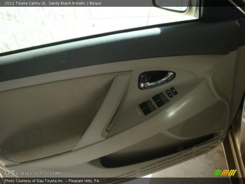 Sandy Beach Metallic / Bisque 2011 Toyota Camry LE