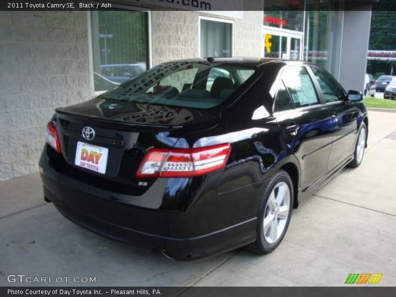 Black / Ash 2011 Toyota Camry SE