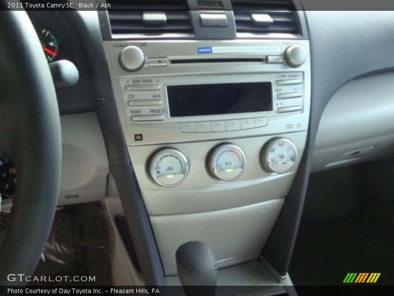 Black / Ash 2011 Toyota Camry SE