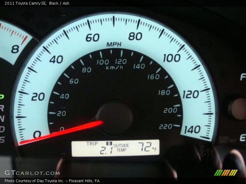 Black / Ash 2011 Toyota Camry SE