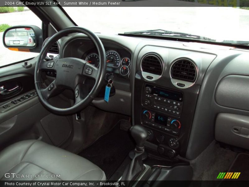 Summit White / Medium Pewter 2004 GMC Envoy XUV SLT 4x4