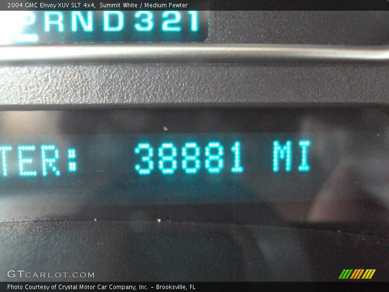 Summit White / Medium Pewter 2004 GMC Envoy XUV SLT 4x4