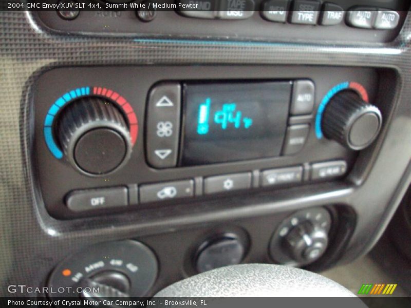 Summit White / Medium Pewter 2004 GMC Envoy XUV SLT 4x4