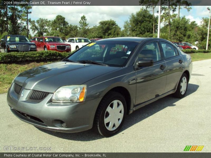 Titanium Pearl / Petrol Gray 2004 Mitsubishi Galant DE