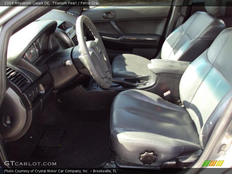 Titanium Pearl / Petrol Gray 2004 Mitsubishi Galant DE