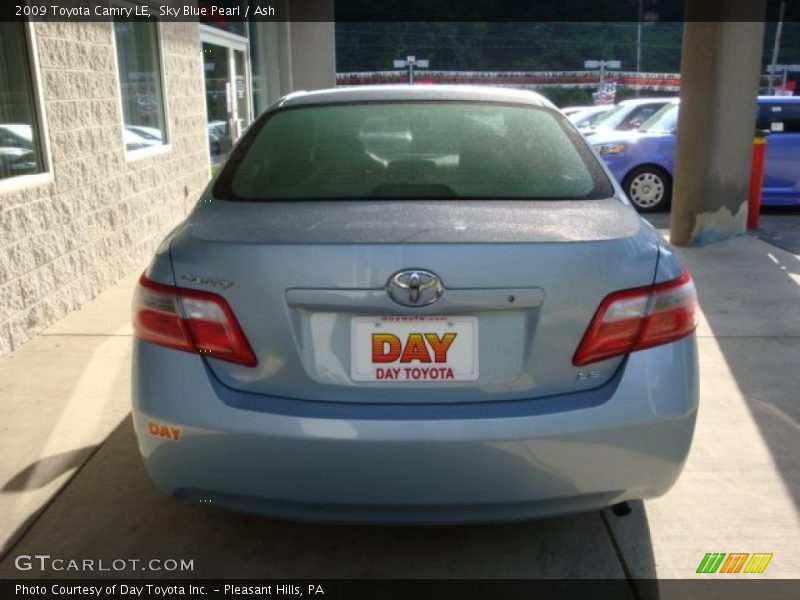 Sky Blue Pearl / Ash 2009 Toyota Camry LE