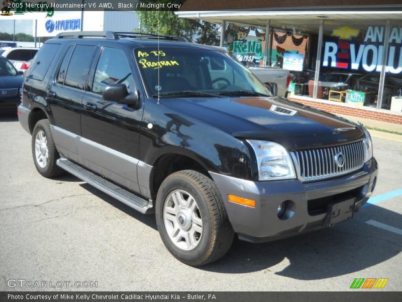 Black / Midnight Grey 2005 Mercury Mountaineer V6 AWD