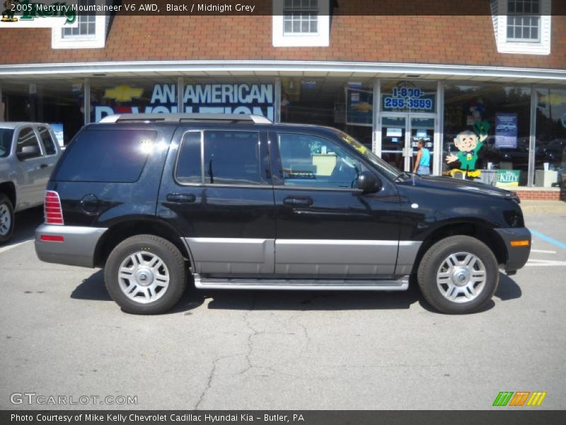 Black / Midnight Grey 2005 Mercury Mountaineer V6 AWD