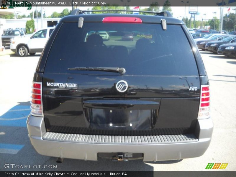 Black / Midnight Grey 2005 Mercury Mountaineer V6 AWD