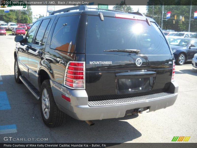 Black / Midnight Grey 2005 Mercury Mountaineer V6 AWD